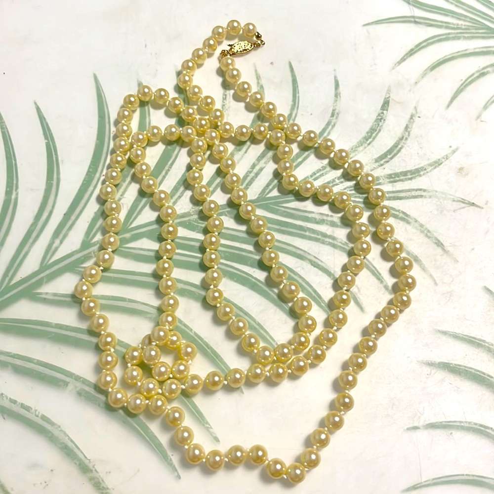 Pearlesque jewelry set